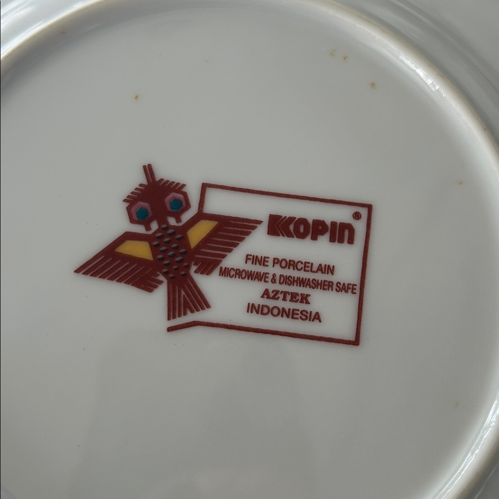 Kopin Fine Porcelain Aztek Indonésie Dinnerware set of 8 pcs - Picture 6 of 7